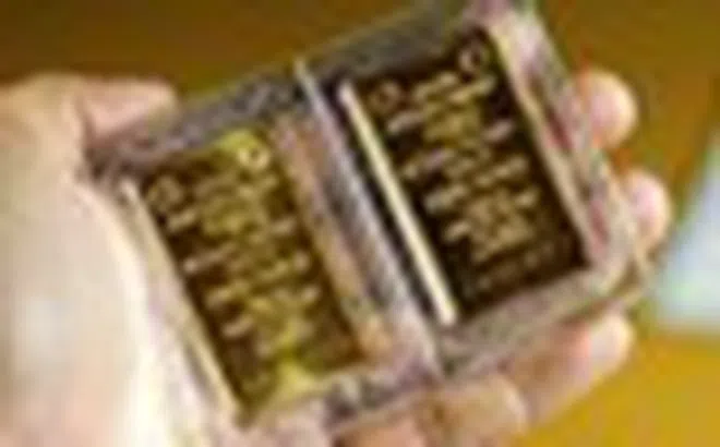 Năm 2011 đu đỉnh vàng rồi mòn mỏi chờ 10 năm mới "về bờ", năm 2026 lại mua ở đỉnh 192 triệu đồng/lượng, bao giờ mới có lãi?