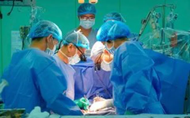 65 phút giành lại nhịp đập cho trái tim